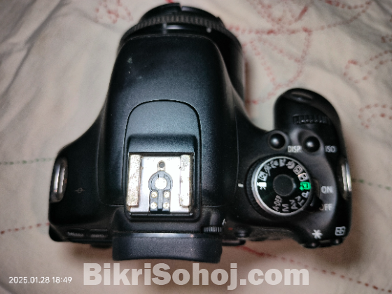 Canon DSLR camera 600d